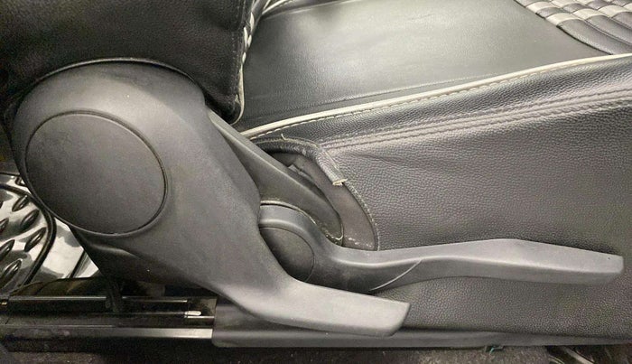 2019 Maruti Swift ZXI AMT, Petrol, Automatic, 61,193 km, Driver Side Adjustment Panel