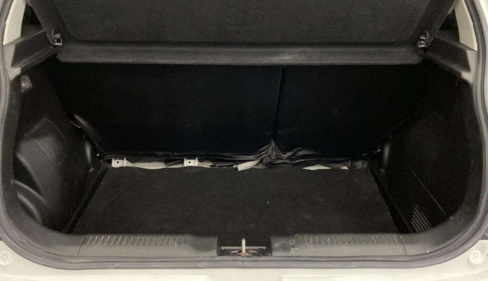 2019 Maruti Swift ZXI AMT, Petrol, Automatic, 61,193 km, Boot Inside
