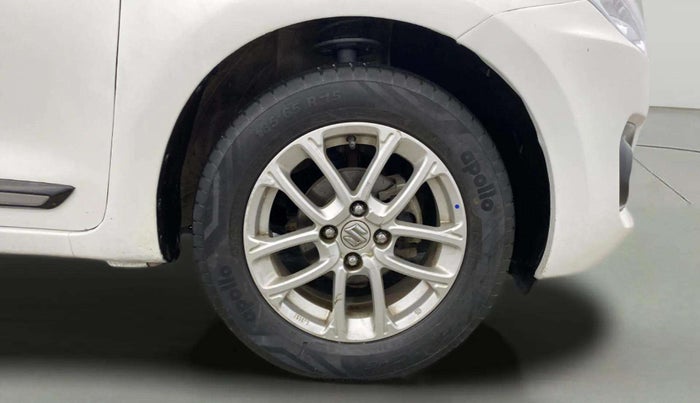 2019 Maruti Swift ZXI AMT, Petrol, Automatic, 61,193 km, Right Front Wheel
