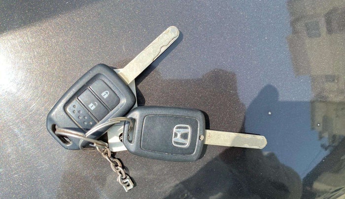 2016 Honda City 1.5L I-VTEC SV, Petrol, Manual, 66,524 km, Key Close Up