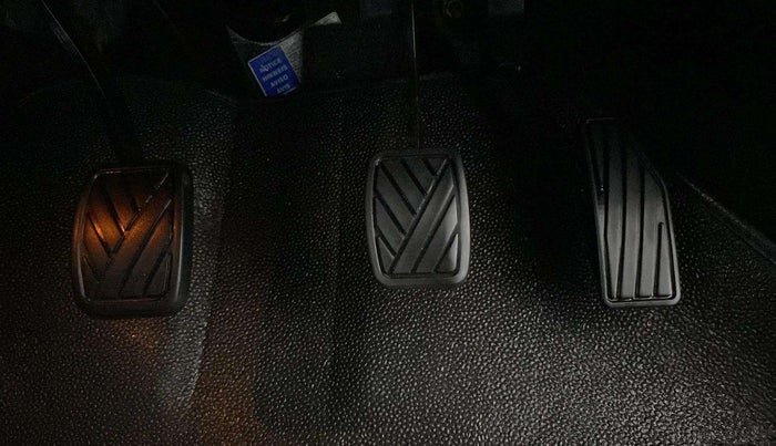 2019 Maruti Baleno ZETA PETROL 1.2, Petrol, Manual, 42,033 km, Pedals