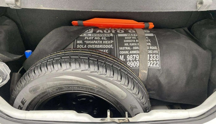 2021 Tata Tiago XT (O) PETROL, CNG, Manual, 42,091 km, Boot Inside