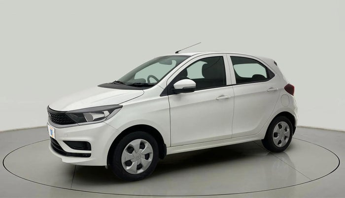2021 Tata Tiago XT (O) PETROL, CNG, Manual, 42,091 km, Left Front Diagonal