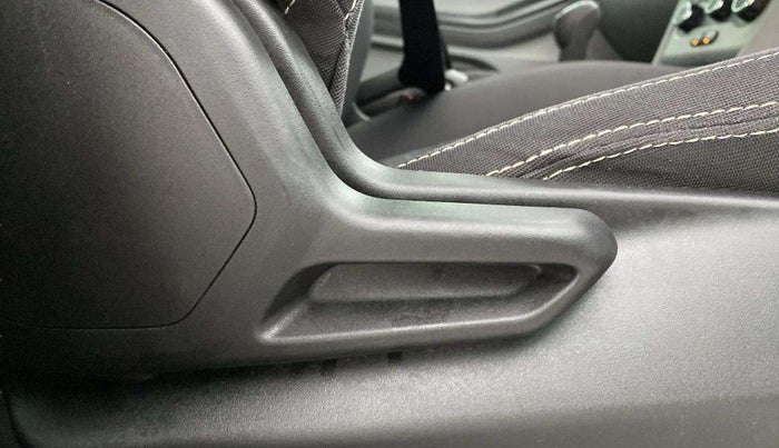 2021 Tata Tiago XT (O) PETROL, CNG, Manual, 42,091 km, Driver Side Adjustment Panel