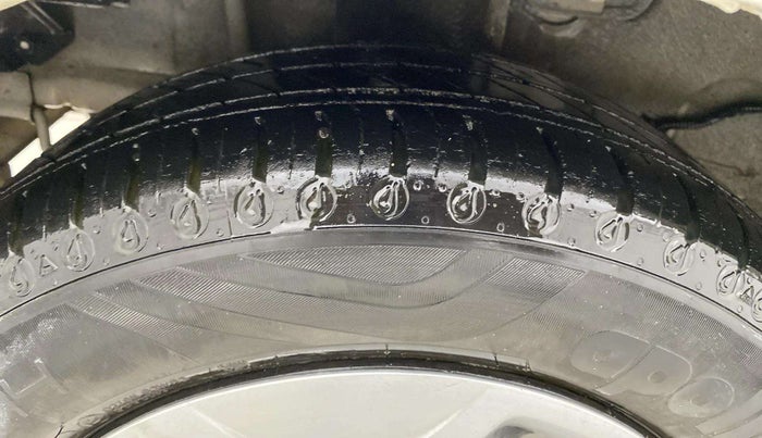 2021 Tata Tiago XT (O) PETROL, CNG, Manual, 42,091 km, Right Rear Tyre Tread