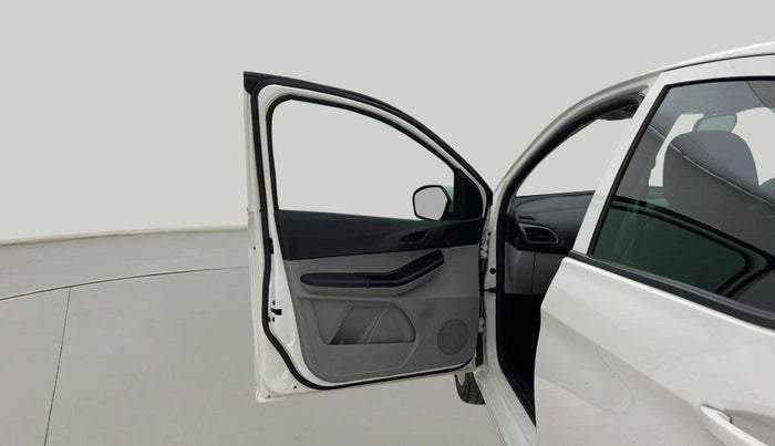 2021 Tata Tiago XT (O) PETROL, CNG, Manual, 42,091 km, LHS Front Door