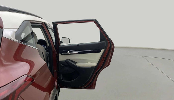 2022 KIA SELTOS HTX 1.5 DIESEL AT, Diesel, Automatic, 50,291 km, RHS Rear Door