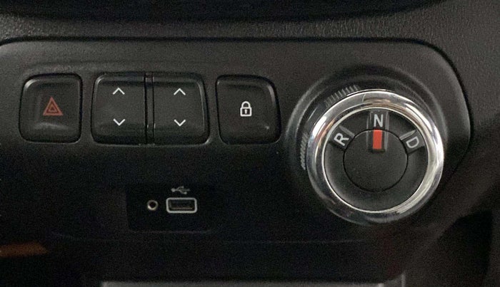 2019 Renault Kwid RXL 1.0 AMT, Petrol, Automatic, 14,566 km, Gear Lever