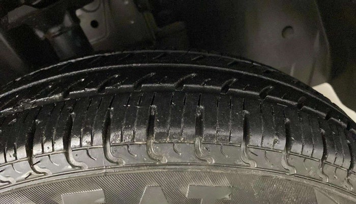 2019 Renault Kwid RXL 1.0 AMT, Petrol, Automatic, 14,566 km, Right Front Tyre Tread