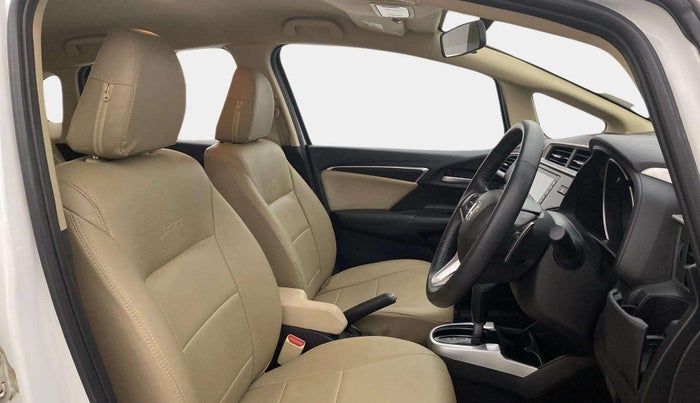 2021 Honda Jazz 1.2L I-VTEC VX CVT, Petrol, Automatic, 25,309 km, Right Side Front Door Cabin