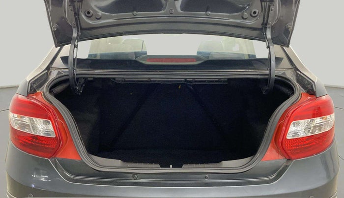 2016 Tata Zest XM PETROL, Petrol, Manual, 81,012 km, Boot Inside