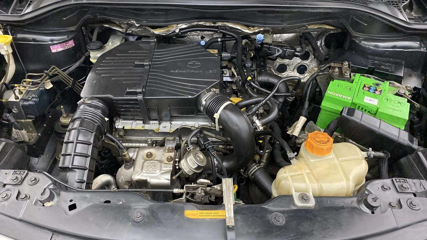2016 Tata Zest XM PETROL, Petrol, Manual, 81,012 km, Engine View