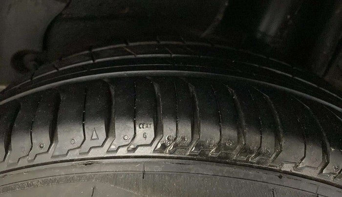 2016 Tata Zest XM PETROL, Petrol, Manual, 81,012 km, Left Rear Tyre Tread