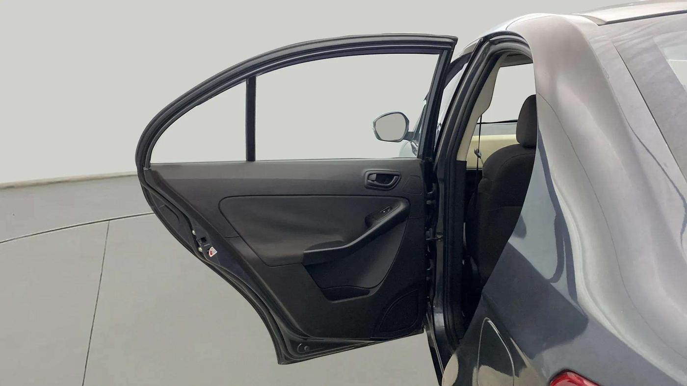 2016 Tata Zest XM PETROL, Petrol, Manual, 81,012 km, LHS Rear Door
