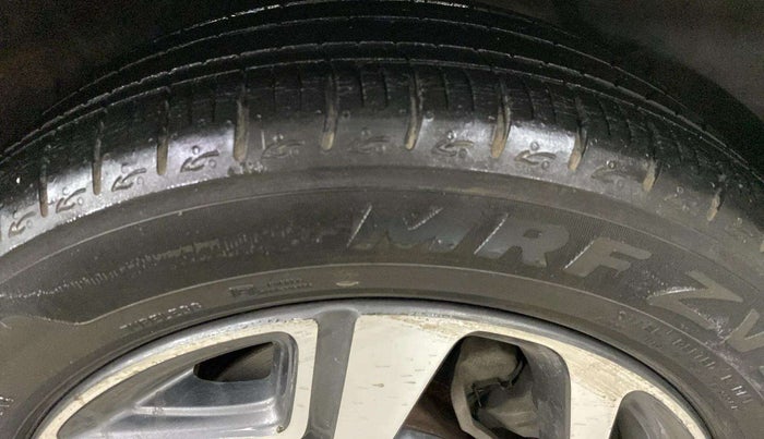 2020 Hyundai AURA SX 1.2, Petrol, Manual, 7,245 km, Right Front Tyre Tread