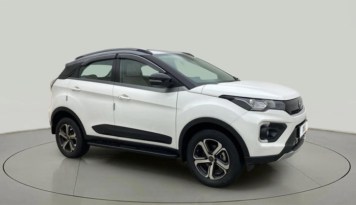 2023 Tata NEXON XZ PLUS DIESEL (L) DUAL TONE, Diesel, Manual, 48,251 km, Right Front Diagonal