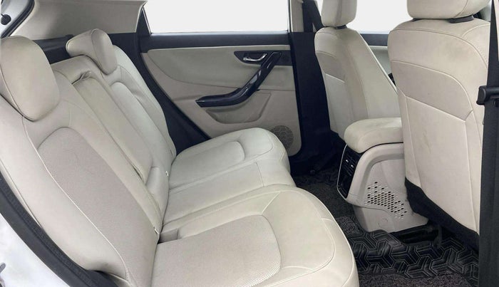 2023 Tata NEXON XZ PLUS DIESEL (L) DUAL TONE, Diesel, Manual, 48,251 km, Right Side Rear Door Cabin