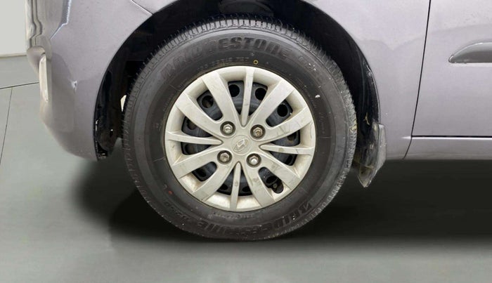 2014 Hyundai i10 SPORTZ 1.1, Petrol, Manual, 38,647 km, Left Front Wheel