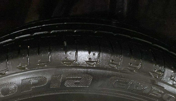 2021 Honda City 1.5L I-VTEC ZX CVT, Petrol, Automatic, 24,330 km, Left Rear Tyre Tread