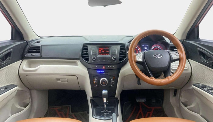 2022 Mahindra XUV300 W6 1.2 PETROL AMT, Petrol, Automatic, 23,294 km, Dashboard