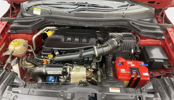 2022 Mahindra XUV300 W6 1.2 PETROL AMT, Petrol, Automatic, 23,294 km, Engine View