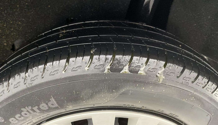 2020 Maruti Baleno DELTA PETROL 1.2, Petrol, Manual, 4,605 km, Left Rear Tyre Tread