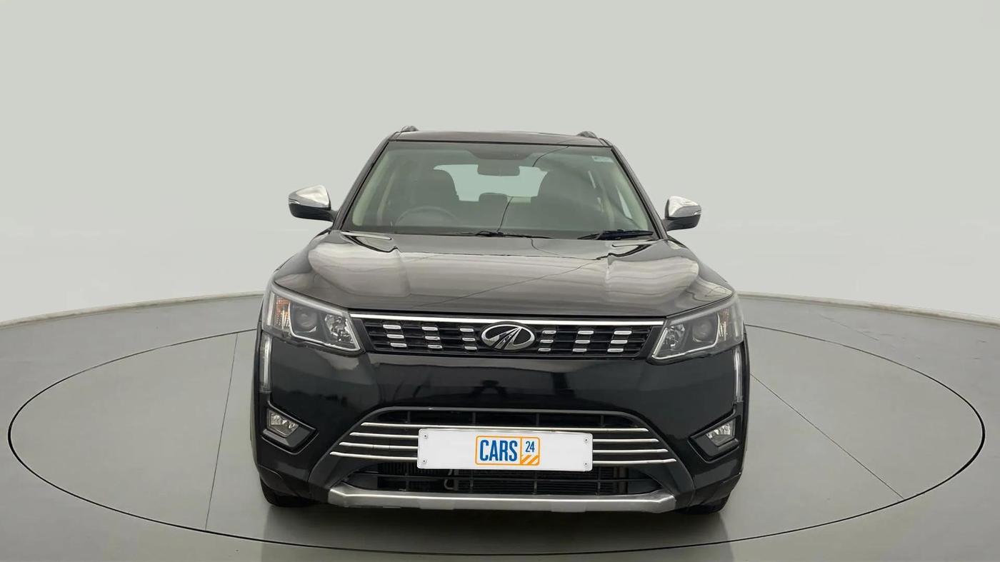 2021 Mahindra XUV300 W8 1.2 PETROL, Petrol, Manual, 51,781 km, Front