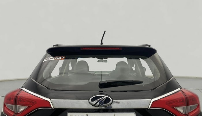 2021 Mahindra XUV300 W8 1.2 PETROL, Petrol, Manual, 51,738 km, Rear Windshield