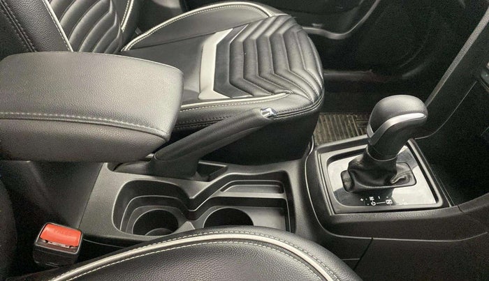 2019 Maruti Vitara Brezza ZDI PLUS AMT, Diesel, Automatic, 52,022 km, Gear Lever