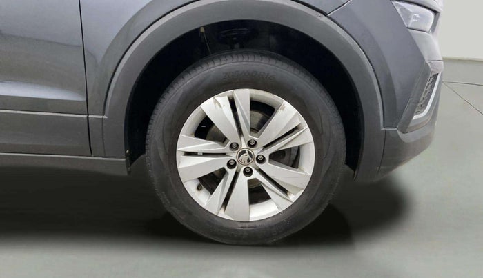 2022 Skoda KUSHAQ AMBITION 1.0L TSI MT, Petrol, Manual, 63,883 km, Right Front Wheel