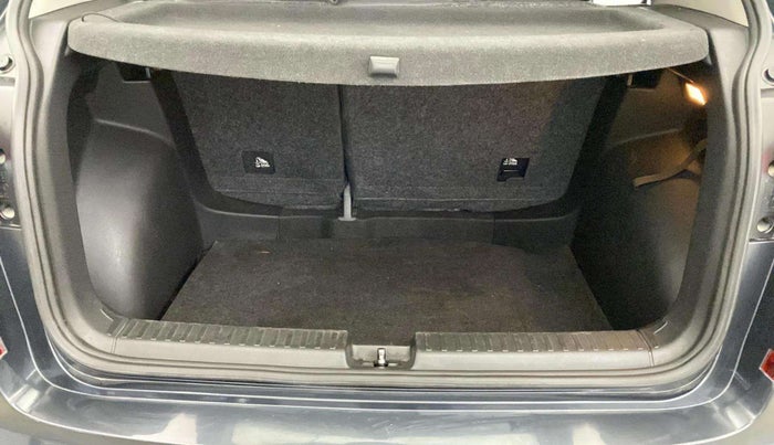 2022 Skoda KUSHAQ AMBITION 1.0L TSI MT, Petrol, Manual, 63,883 km, Boot Open Zoomed View