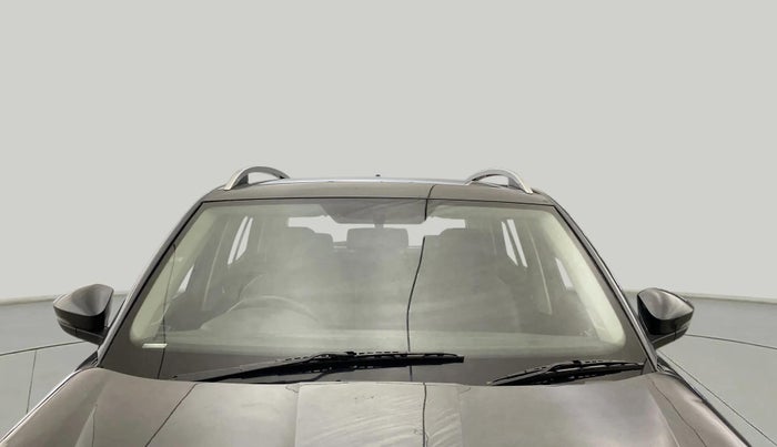 2022 Skoda KUSHAQ AMBITION 1.0L TSI MT, Petrol, Manual, 63,883 km, Front Windshield