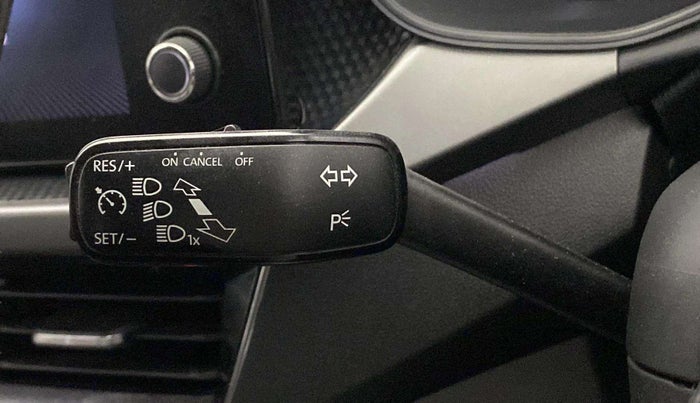 2022 Skoda KUSHAQ AMBITION 1.0L TSI MT, Petrol, Manual, 63,883 km, Adaptive Cruise Control