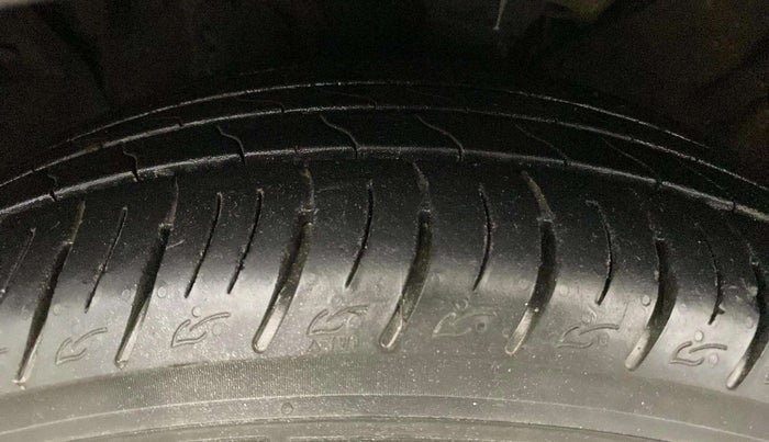 2018 Hyundai Creta SX AT 1.6 PETROL, Petrol, Automatic, 63,812 km, Left Front Tyre Tread
