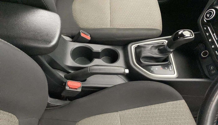 2018 Hyundai Creta SX AT 1.6 PETROL, Petrol, Automatic, 63,812 km, Gear Lever