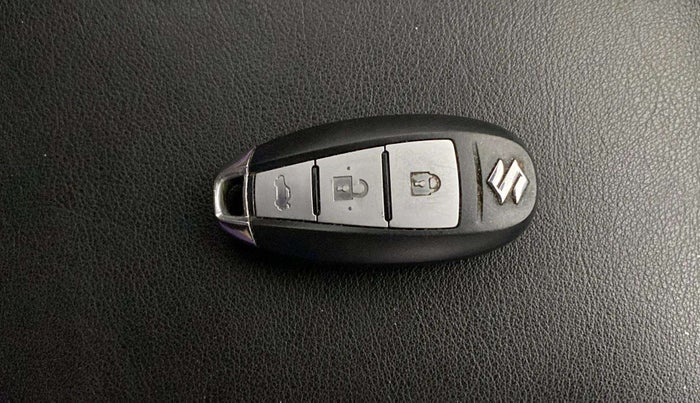 2018 Maruti Ciaz ZETA 1.4  AT PETROL, Petrol, Automatic, 68,838 km, Key Close Up