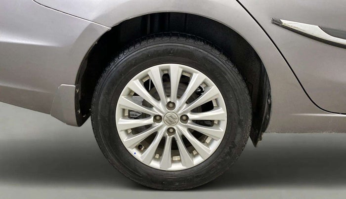 2018 Maruti Ciaz ZETA 1.4  AT PETROL, Petrol, Automatic, 68,838 km, Right Rear Wheel