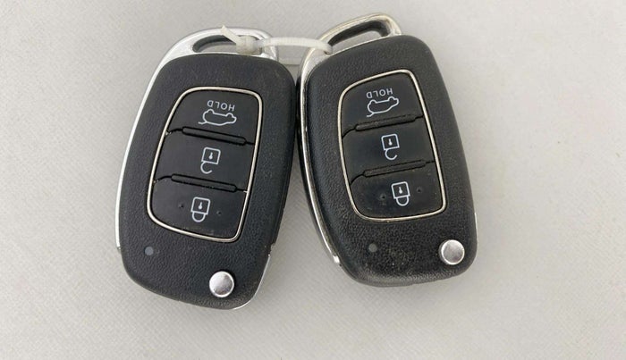 2023 Hyundai Creta EX 1.5 PETROL, Petrol, Manual, 24,963 km, Key Close Up