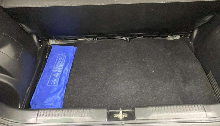 2019 Maruti Swift VXI, Petrol, Manual, 52,695 km, Boot Inside