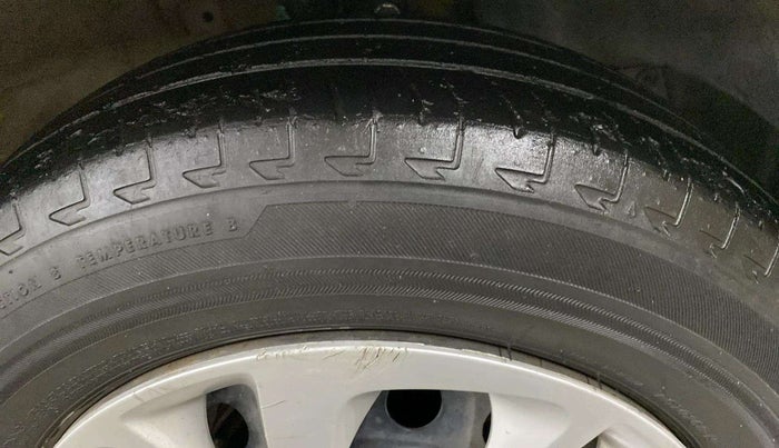 2022 Maruti Celerio VXI CNG, CNG, Manual, 31,791 km, Right Front Tyre Tread