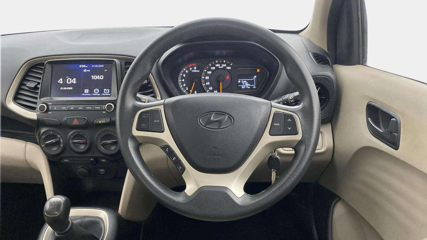 2021 Hyundai NEW SANTRO SPORTZ MT, Petrol, Manual, 6,336 km, Steering Wheel Close Up
