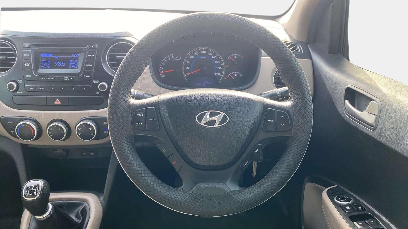 2015 Hyundai Grand i10 SPORTZ 1.2 KAPPA VTVT, Petrol, Manual, 72,471 km, Steering Wheel Close Up