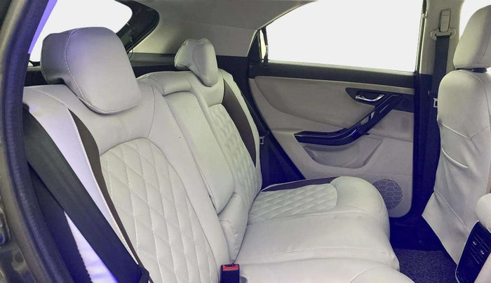 2021 Tata NEXON XZ PLUS PETROL SUNROOF, Petrol, Manual, 32,122 km, Right Side Rear Door Cabin