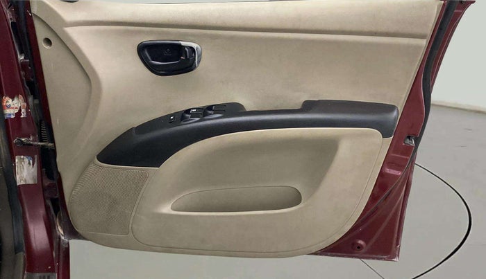 2013 Hyundai i10 MAGNA 1.1, Petrol, Manual, 94,634 km, Driver Side Door Panels Control