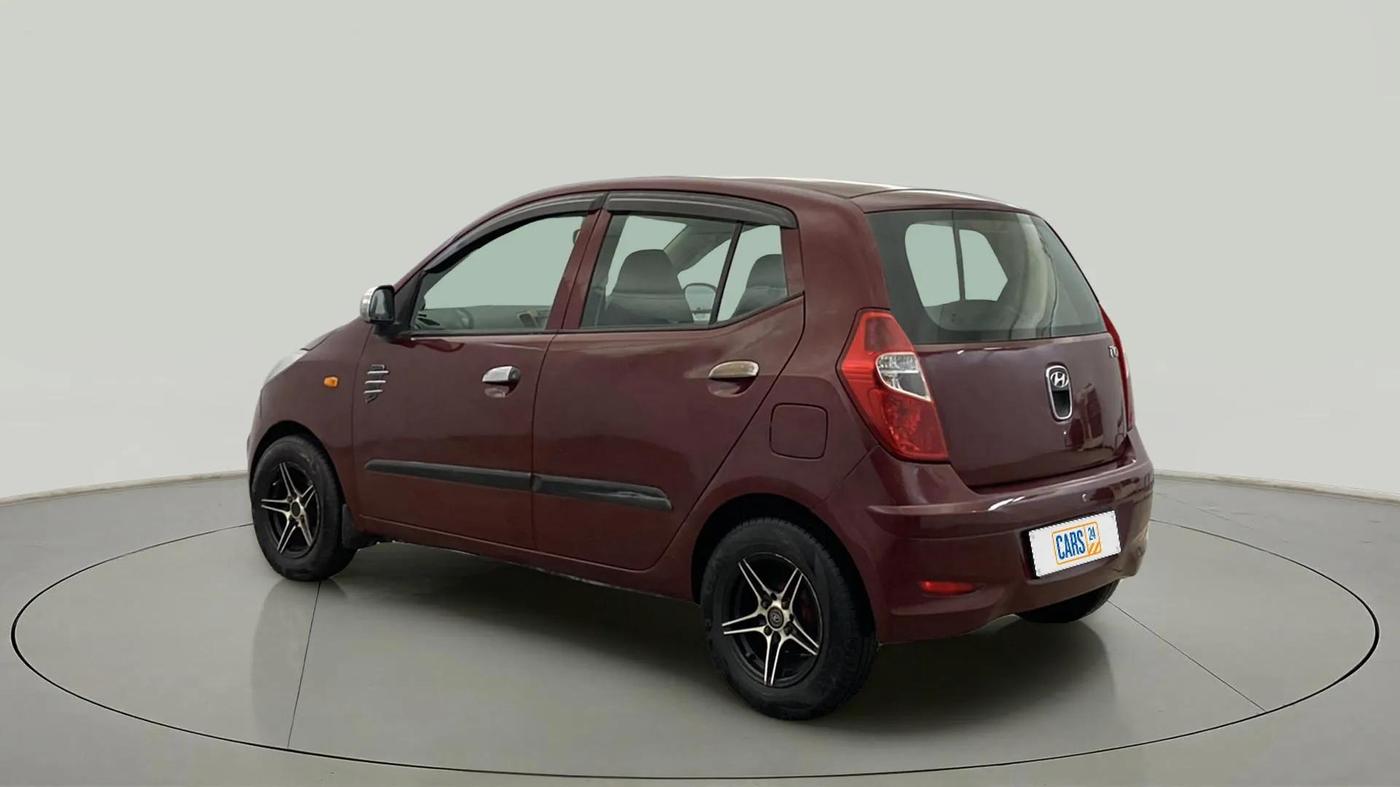 2013 Hyundai i10 MAGNA 1.1, Petrol, Manual, 95,412 km, Left Back Diagonal