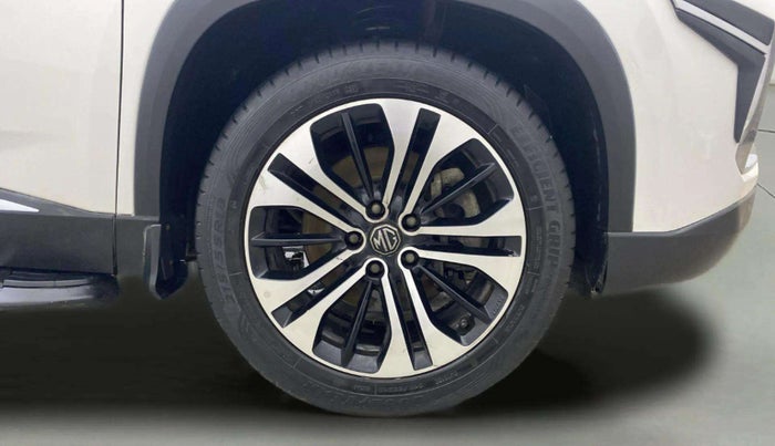 2021 MG HECTOR SHARP 1.5 PETROL CVT, Petrol, Automatic, 51,277 km, Right Front Wheel