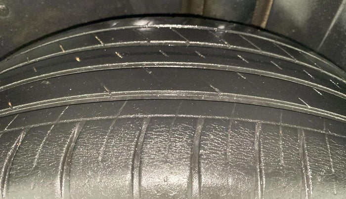 2021 MG HECTOR SHARP 1.5 PETROL CVT, Petrol, Automatic, 51,277 km, Left Rear Tyre Tread