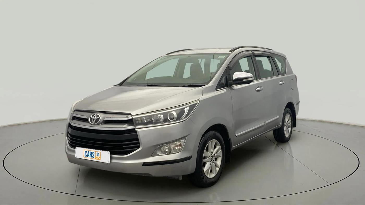 2017 Toyota Innova Crysta 2.8 ZX AT 7 STR, Diesel, Automatic, 99,486 km, Left Front Diagonal