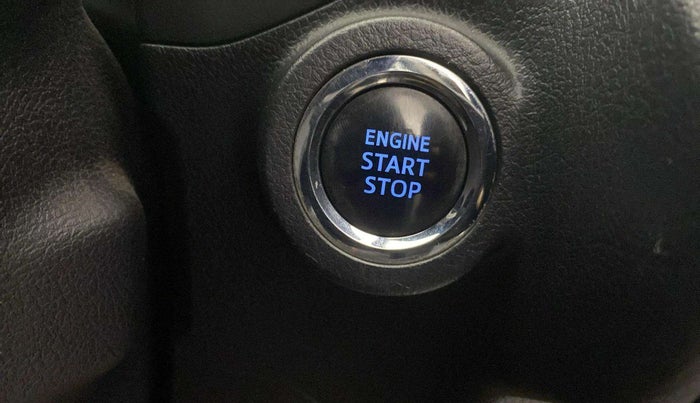 2017 Toyota Innova Crysta 2.8 ZX AT 7 STR, Diesel, Automatic, 99,486 km, Keyless Start/ Stop Button