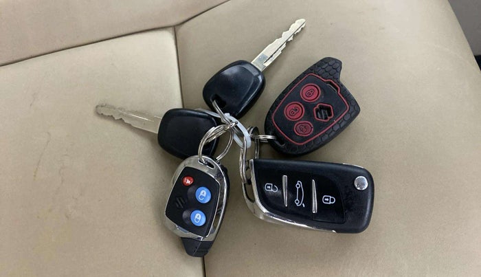 2021 Maruti New Wagon-R LXI CNG (O) 1.0, CNG, Manual, 67,517 km, Key Close Up